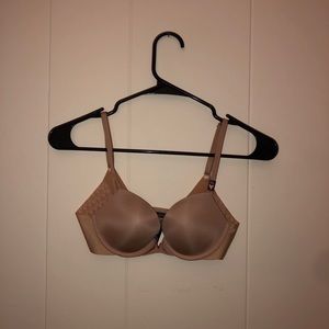 Victoria’s Secret 32A Push-up Bra Brand New